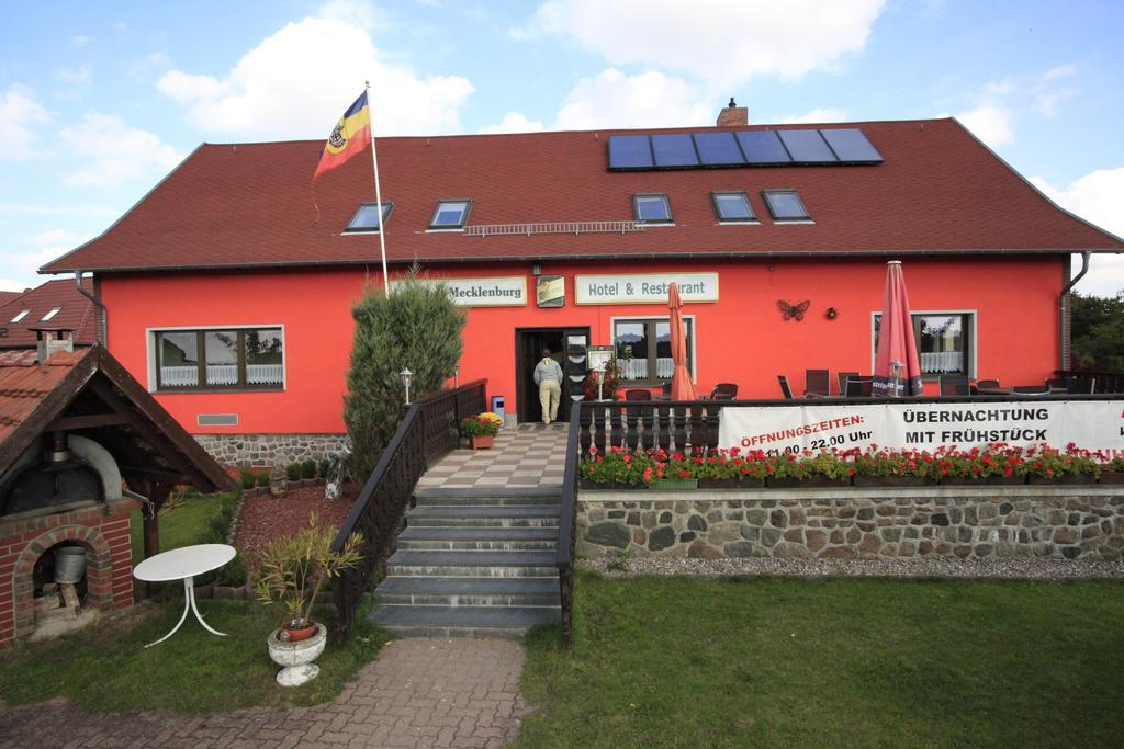 Landhaus Mecklenburg Βάρεν Εξωτερικό φωτογραφία